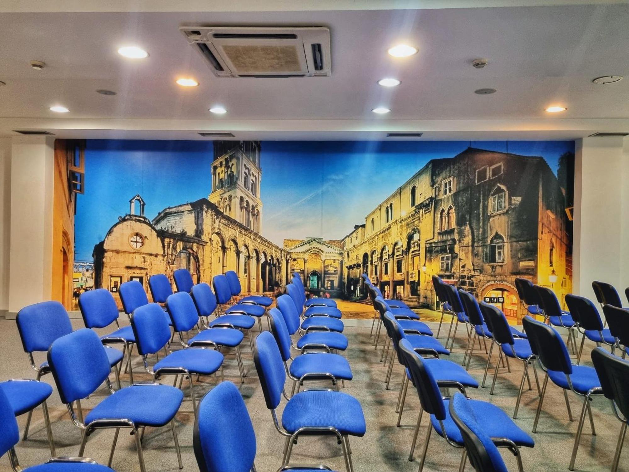 Hotel Jona Подстрана Екстериор снимка